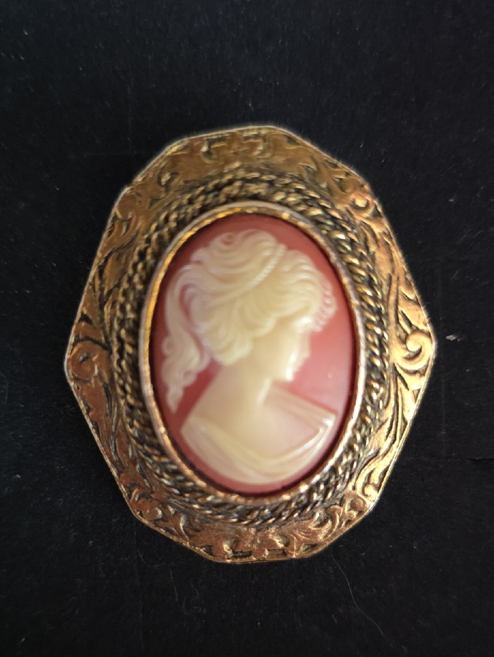 Vintage Signed Peri Antique Gold Cameo MCM Mid-Century Modern Brooch Pendant